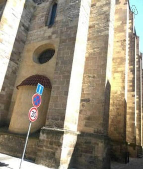 Privatunterkunft Just 3 Min Walk Old Town Center Private A